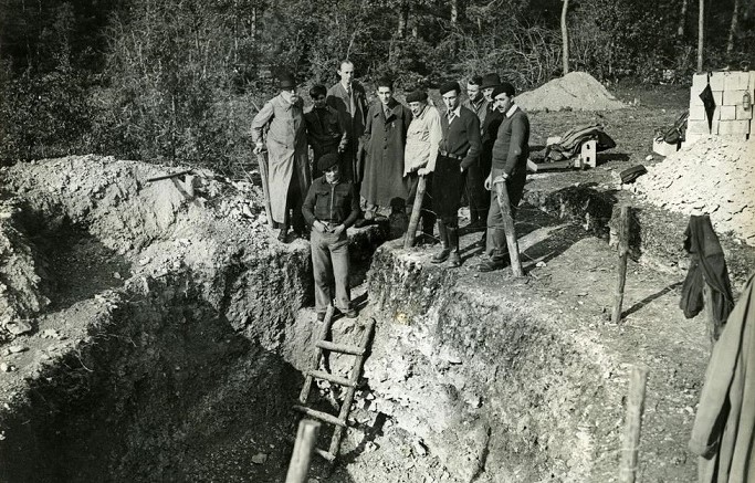 sudouest-photo-1-29364587-1600@Larivière, Collection LavalReproduction Sud Ouest