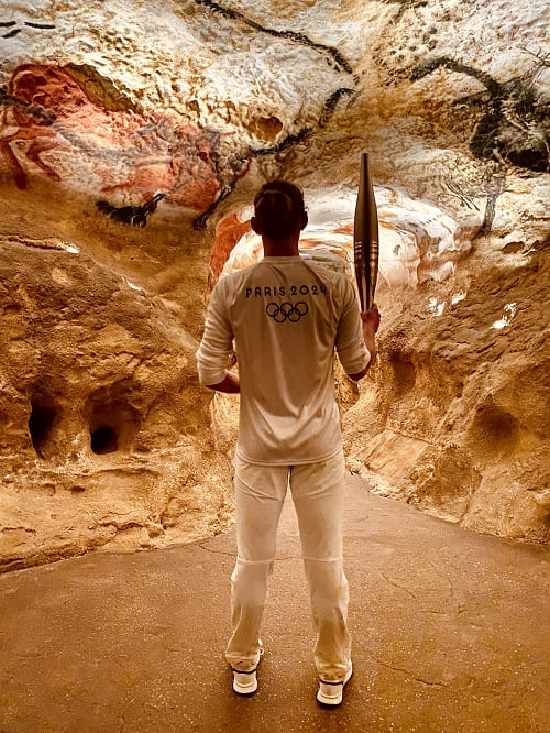 Lascaux IV - flamme olympique ©Semitour