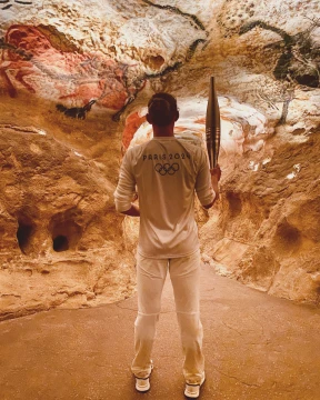 255C46A8-B70F-4567-944B-90B7DD00FA55